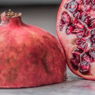 The amazing health benefits of Pomegranates.